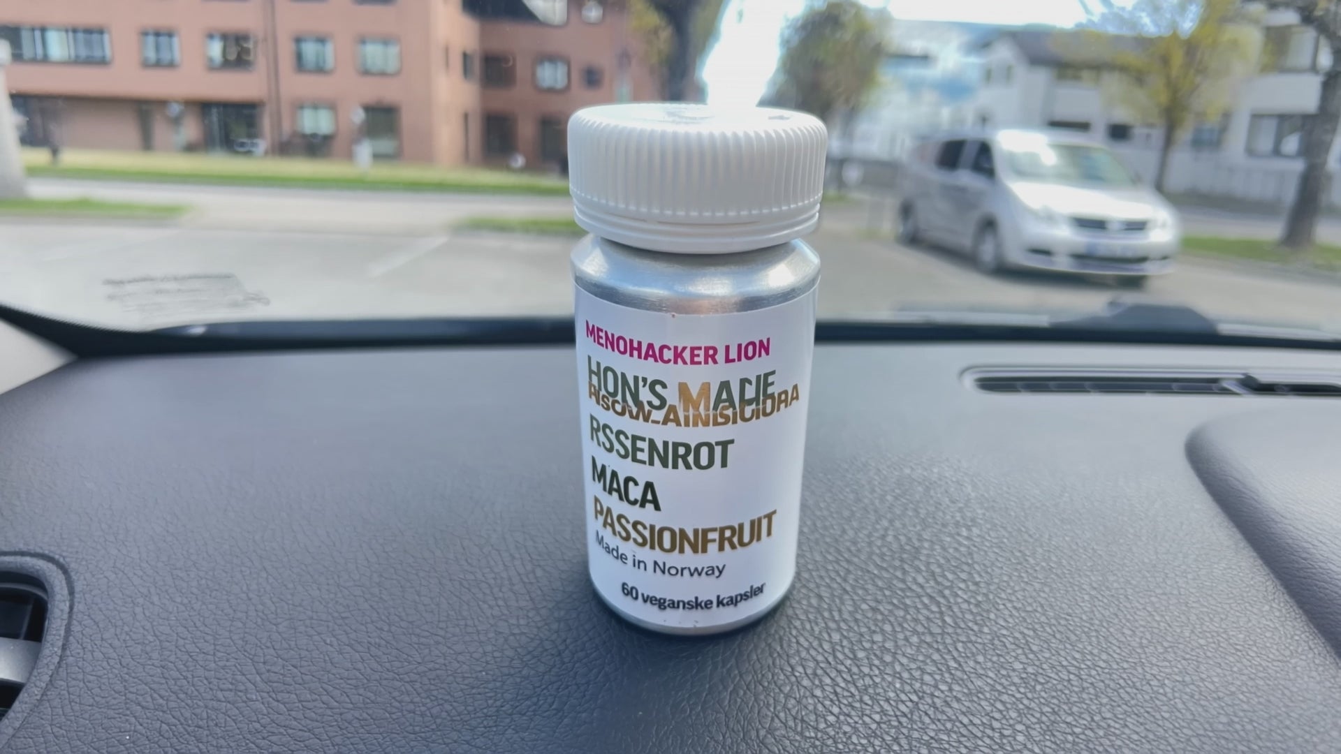 Menohacker med lions mane, maca og rosenrot 1 boks - enkeltvis eller abonnement